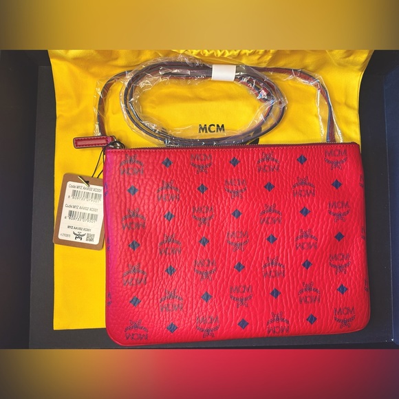 Mcm crossbody pouch - Picture 2 of 10